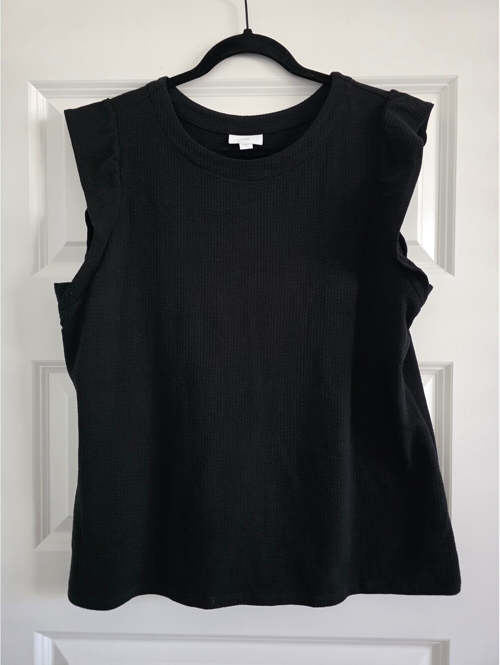J. Jill Textured Ruffle-Sleeve Cotton Black Top. Size L.